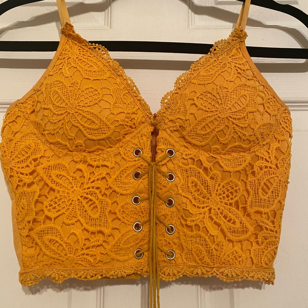 Mustard Yellow Cute Lace-Up Detail ZIP-Up Crop Top